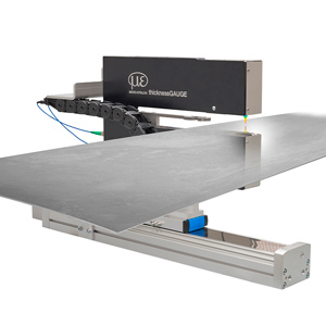 thicknessGAUGE C.C Senzorové systémy pro přesné měření 3D a tloušťky